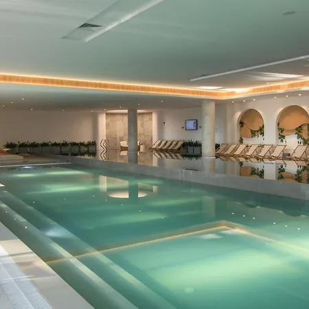 Ensana Aquahouse ホテル 5*