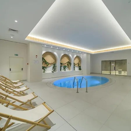 Ensana Aquahouse Хотел