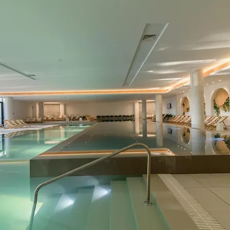 Ensana Aquahouse Святые Константин и Елена